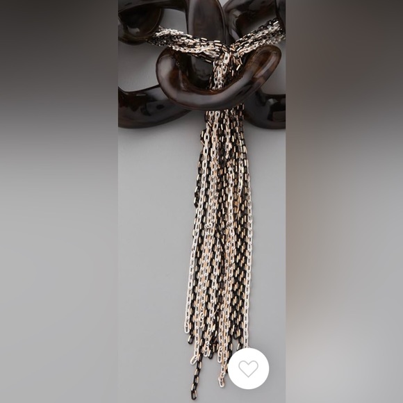 Adia Kibur Resin Link and Chain Necklace - Picture 3 of 10